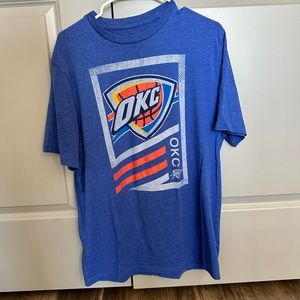 OKC Thunder T shirt, L